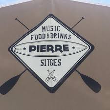 Pierre Music Food and Drinks Sitges. Correcto sin más.